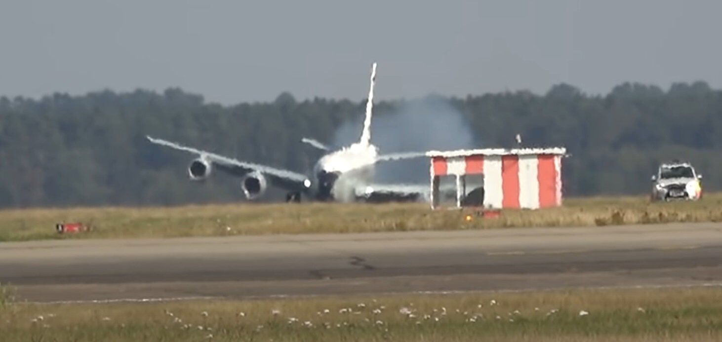 Plane 1